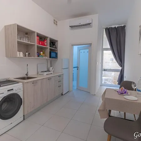 Apartment R1103 Ta Melina *