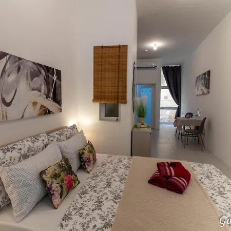 Apartment R1103 Ta Melina