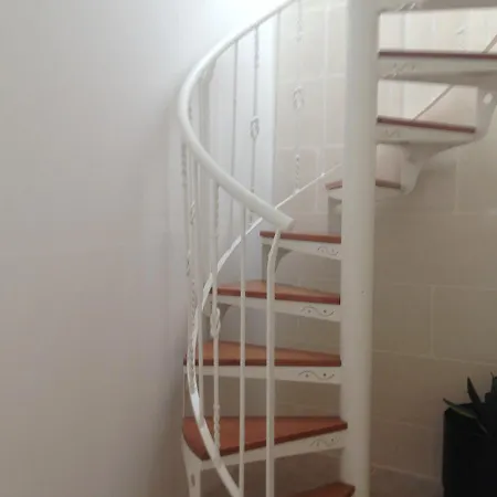 R1103 Ta Melina Apartment
